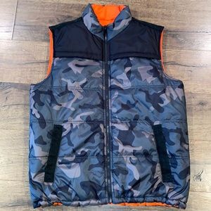 Mens Helix reversible puffer vest